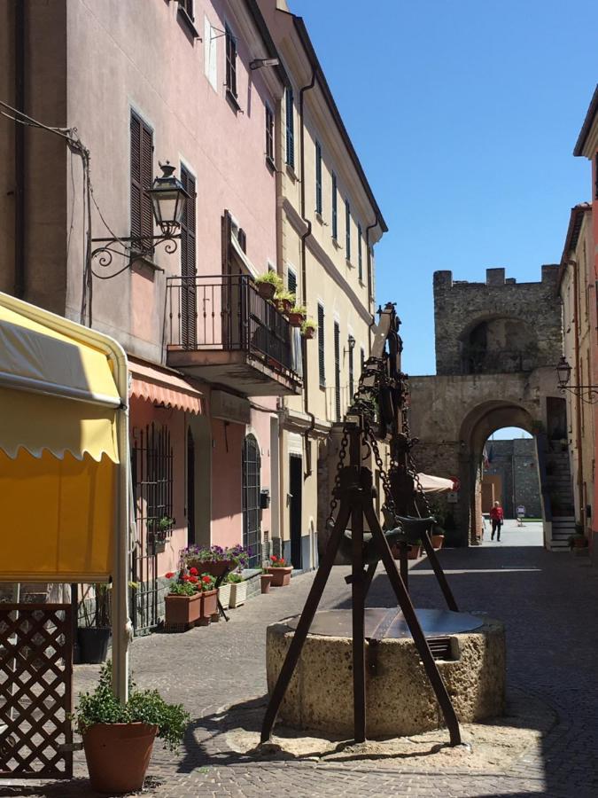 Case Rossa E Blu Villanova d'Albenga Exteriér fotografie